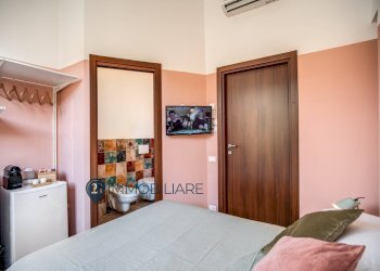 Foto 7 - Trilocale Via Volturno
 
1, La Spezia - foto 7