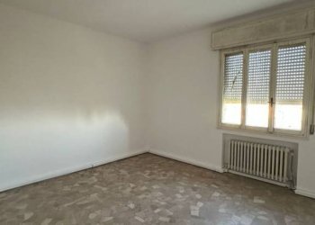 Camera da letto - Appartamento via Martiri di Belfiore, Carpi - foto 8