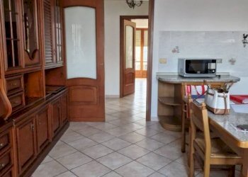 Salone - Trilocale via Santorre Santarosa, Grugliasco - foto 3