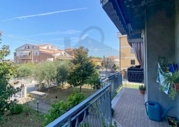 Balcone - Appartamento via Padre Gitti, Verucchio - foto 1