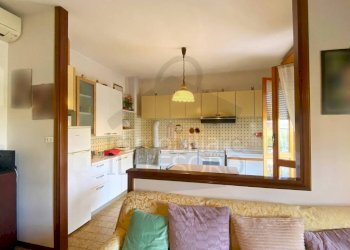 Cucina - Appartamento via Padre Gitti, Verucchio - foto 3