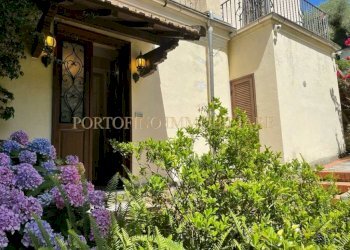 Facciata - Villa via Sage, Rapallo - foto 1