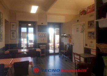 Salone - Shop corso Lombardia, Torino (neighborhood Madonna Campagna) - photo 8