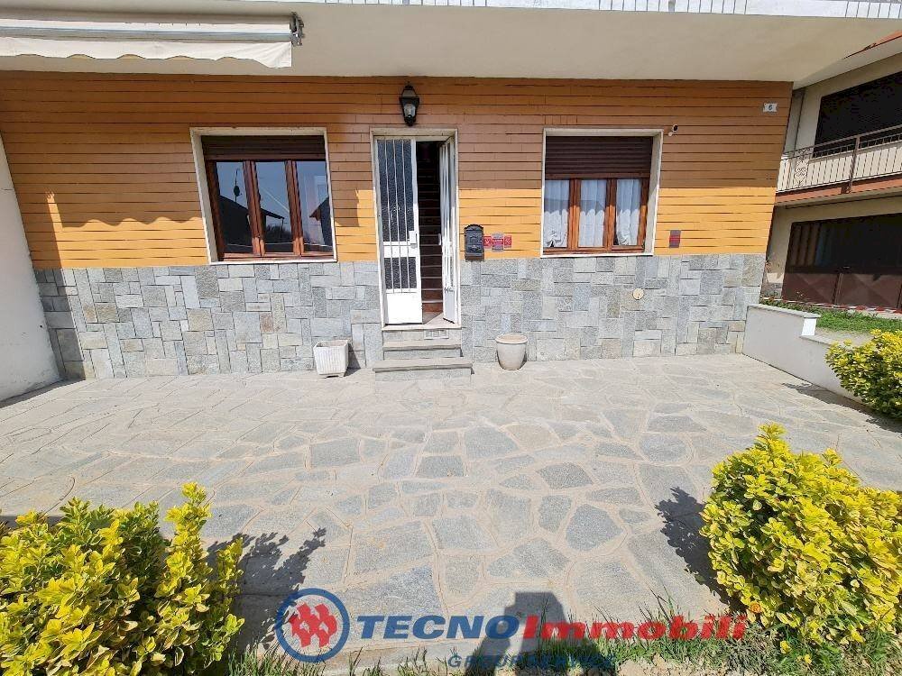 Facciata - Independent house via Malone, Vauda Canavese - photo 2