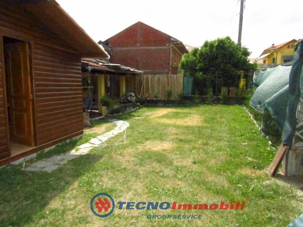 Giardino - Casa indipendente via San Grato, Corio - foto 1