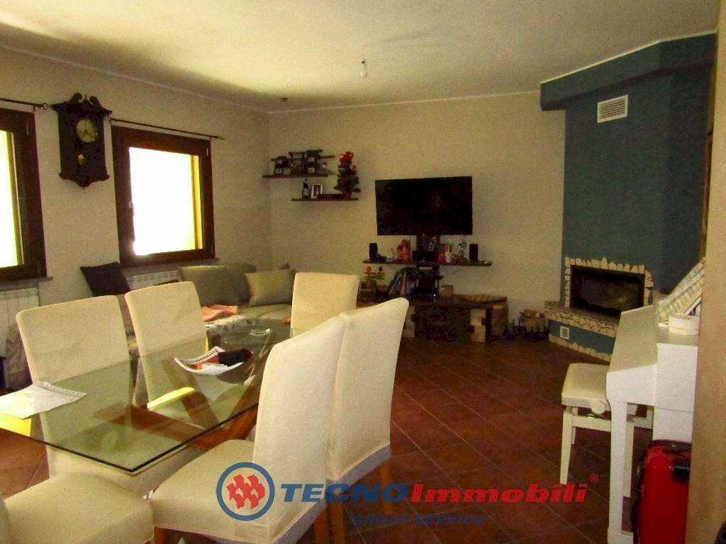 Salone - Casa indipendente via San Grato, Corio - foto 2