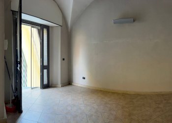 Foto 5 - Commercial Premises Savona - photo 5