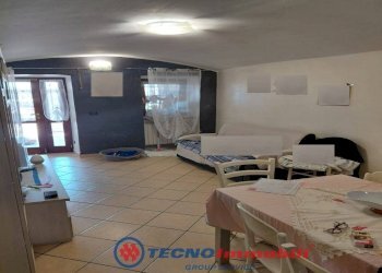 Salone - Independent house Case Canale, Corio - photo 2