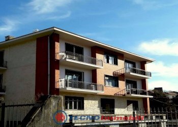 Facciata - Appartamento via Marchese Della Rocca, Lanzo Torinese - foto 1