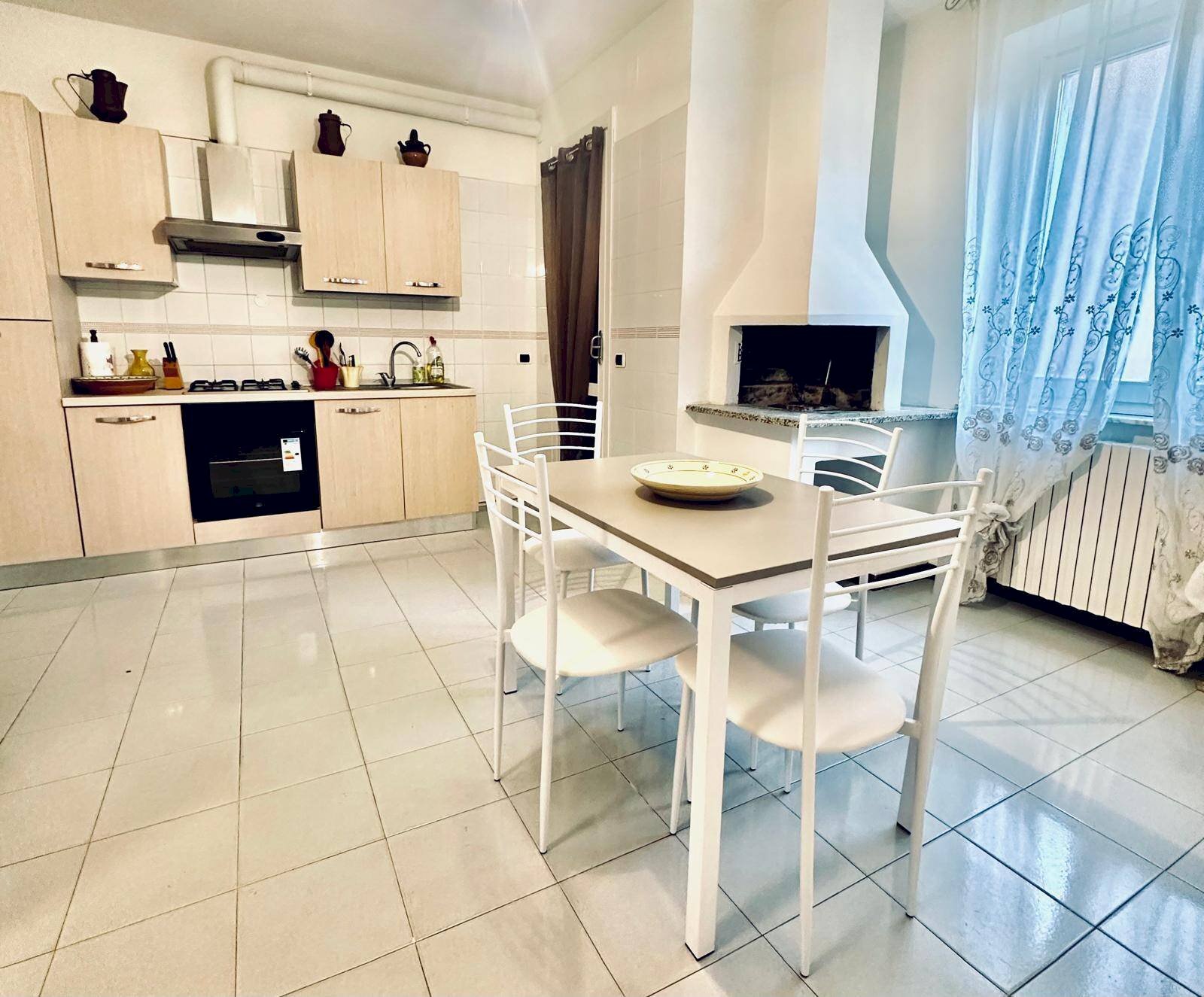 Foto 1 - Four-room apartment VIA BEZZECCA
 
30, San Benedetto del Tronto - photo 1