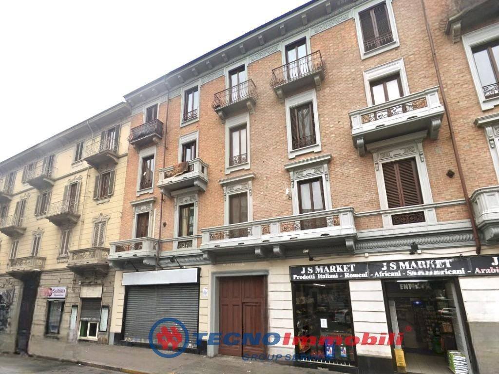 Facciata - Shop corso Vercelli, Torino (neighborhood Aurora) - photo 1