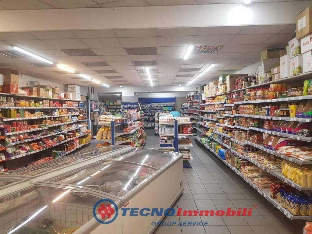 Interno non residenziale - Shop corso Vercelli, Torino (neighborhood Aurora) - photo 2