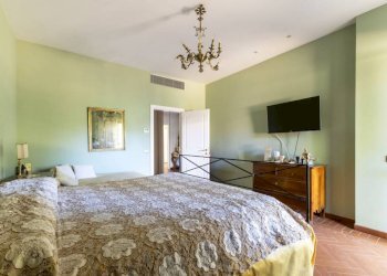 Camera da letto - Villa strada F, Roma - photo 38