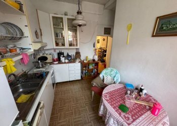 Cucina - Casa indipendente via Luigi Cadorna, 12, Brebbia - foto 29