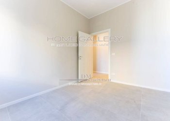 Camera da letto - Trilocale via Monte Zovetto, Genova - foto 8