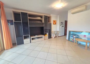 Salone - Quadrilocale via Vincenzo Bellini, Signa - foto 6