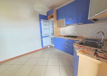 Cucina - Quadrilocale via Vincenzo Bellini, Signa - foto 9