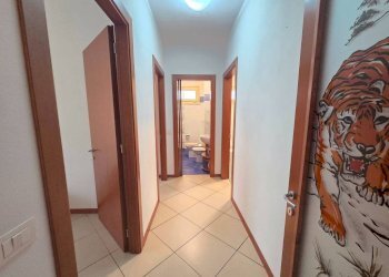 Corridoio - Quadrilocale via Vincenzo Bellini, Signa - foto 11