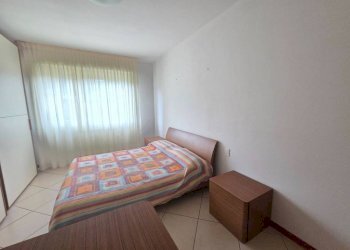 Camera da letto - Quadrilocale via Vincenzo Bellini, Signa - foto 14