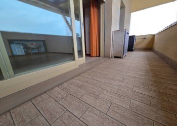 Terrazzo - Quadrilocale via Vincenzo Bellini, Signa - foto 29