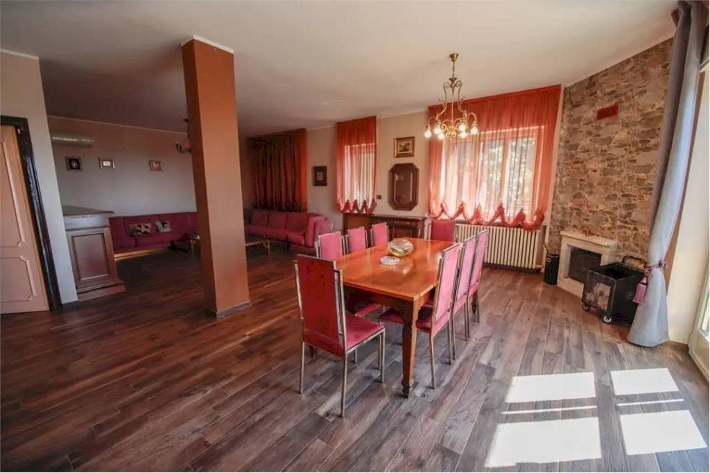 Salone - Villa via Castelvecchio, Montalenghe - foto 1