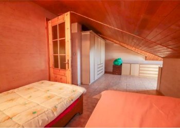 Camera da letto - Villa via Castelvecchio, Montalenghe - foto 34