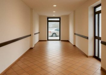 Interno palazzo - Negozio corso Savona, Asti - foto 7