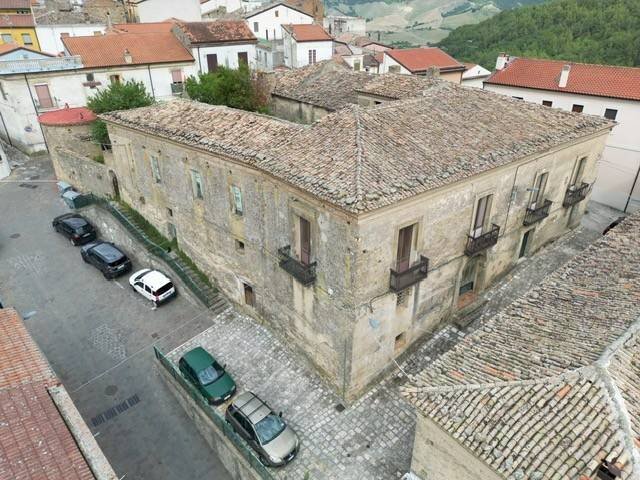 Vista - Stabile - Palazzo corso Giuseppe Garibaldi, San Giorgio Lucano - foto 3