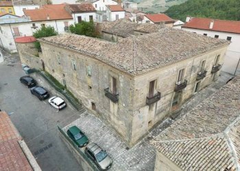Vista - Stabile - Palazzo corso Giuseppe Garibaldi, San Giorgio Lucano - foto 3
