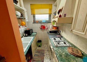 Cucina - Trilocale via Ettore Bignone, Pinerolo - foto 4