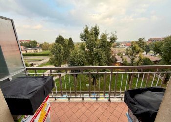 Balcone - Three-room apartment via Ettore Bignone, Pinerolo - photo 14