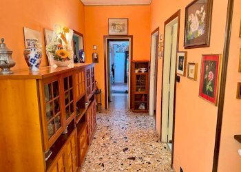 Corridoio - Trilocale via Ettore Bignone, Pinerolo - foto 10