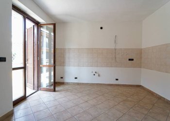 Cucina - Villa a Schiera piazza Nazari, Caraglio - foto 7
