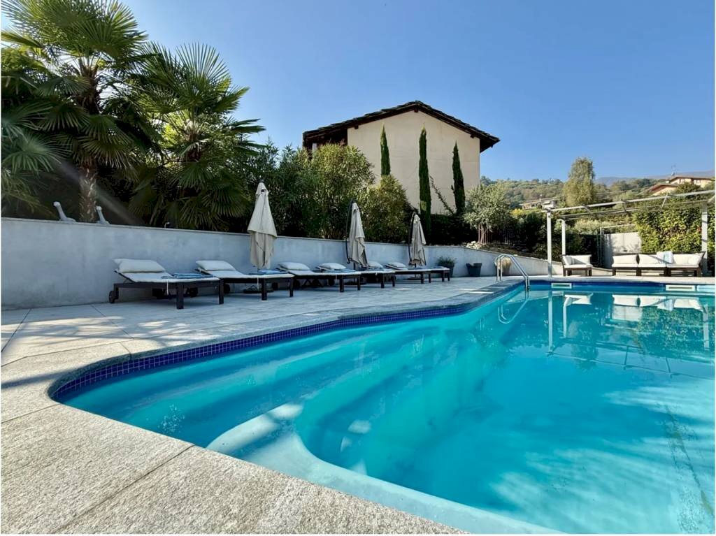 Piscina - Villa via Roma, 13, Gambasca - photo 2