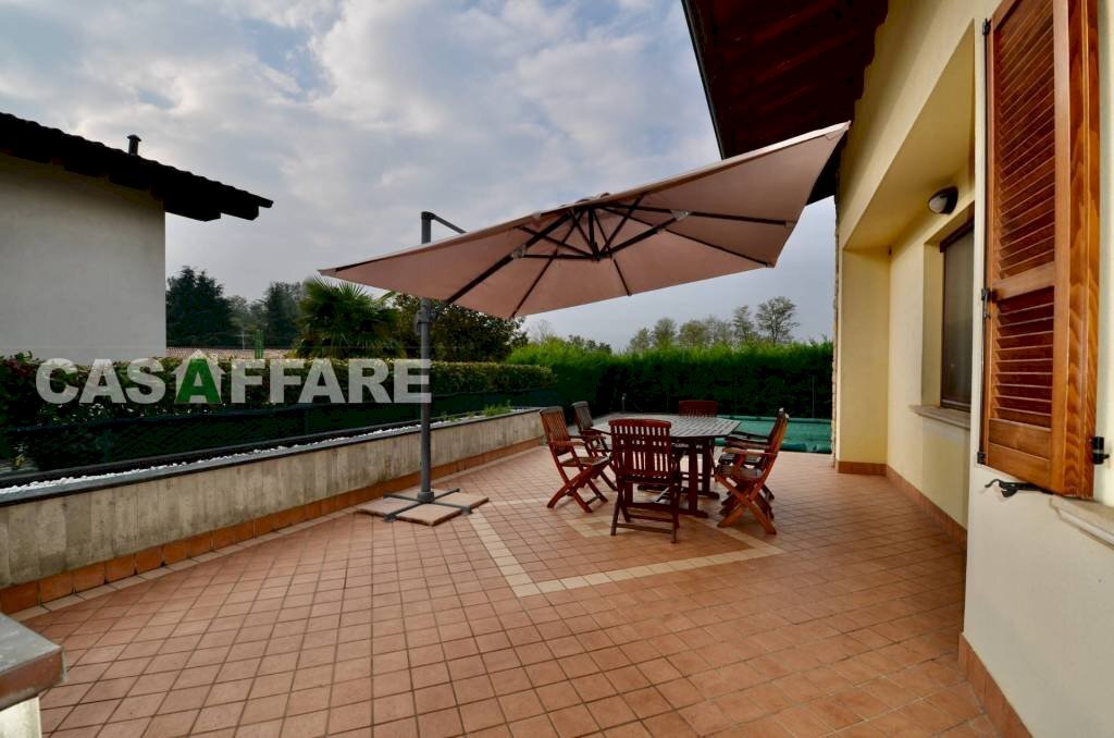 Terrazzo - Villa via Guglielmo Marconi, Albano Sant'Alessandro - foto 3