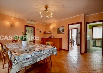 Salone - Villa via Guglielmo Marconi, Albano Sant'Alessandro - foto 9