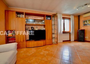 Salone - Villa via Guglielmo Marconi, Albano Sant'Alessandro - foto 12