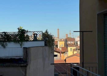 Vista - Quadrilocale Bologna (zona Centro Storico) - foto 9