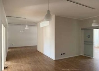 Stanza non arredata - Ufficio via Stalingrado, 23B, Bologna (zona San Donato) - foto 8