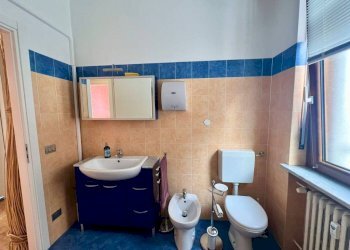 Bagno - Office piazza San Paolo, 2, Biella - photo 27
