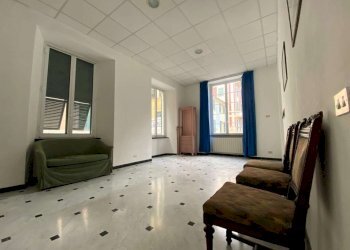 Interni - Trilocale piazza Verdi, Chiavari - foto 8