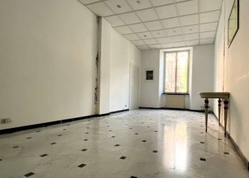 Interni - Trilocale piazza Verdi, Chiavari - foto 9