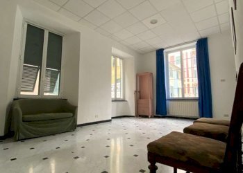 Interni - Trilocale piazza Verdi, Chiavari - foto 10