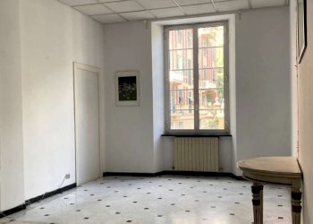 Interni - Trilocale piazza Verdi, Chiavari - foto 11