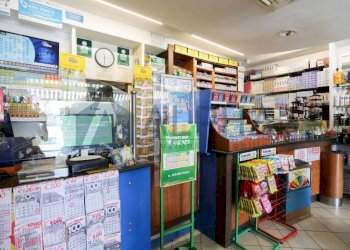 Interno non residenziale - Bar - Tabacchi - Ricevitoria viale Regina Margherita, Rimini - foto 6