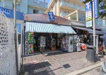 Zona - Bar - Tabacchi - Ricevitoria viale Regina Margherita, Rimini - foto 19