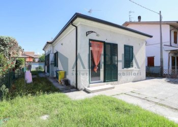 Giardino - Villa via Cerchia, Forlì - foto 1