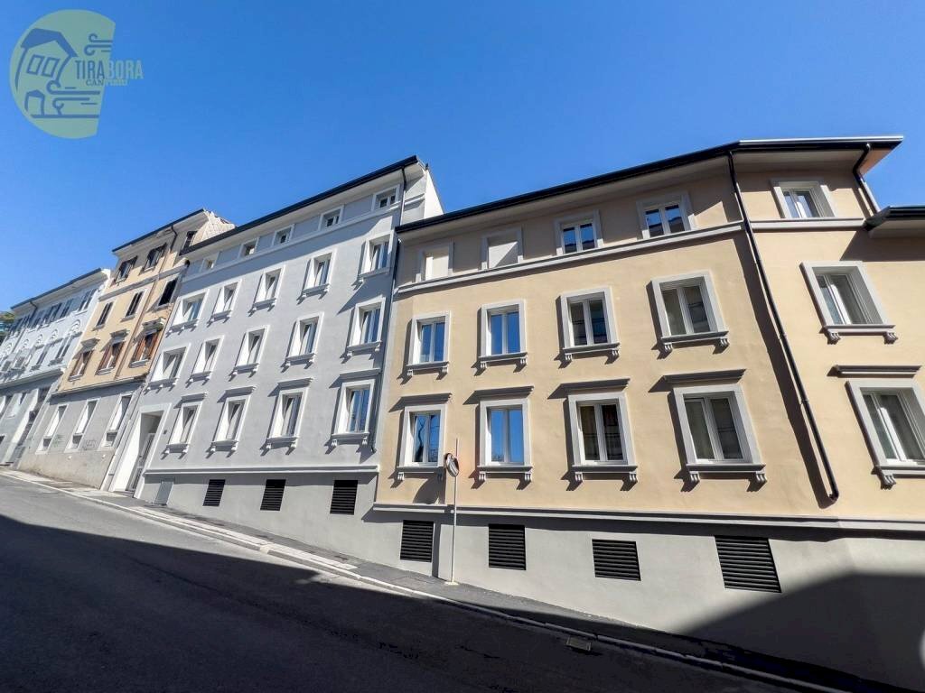 Facciata - Trilocale salita di Gretta, 15, Trieste - foto 1