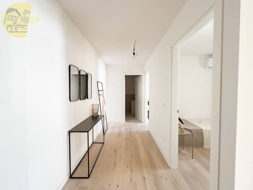 Corridoio - Quadrilocale salita di Gretta, 15, Trieste - foto 1