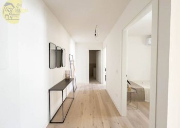 Corridoio - Quadrilocale salita di Gretta, 15, Trieste - foto 1